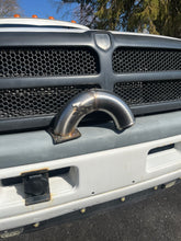 Load image into Gallery viewer, 98.5-02 intake manifold
